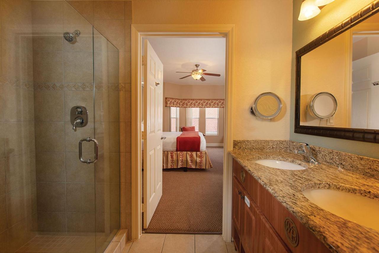 Westgate Town Center Resort Orlando Exterior photo