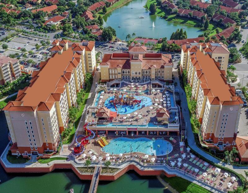 Westgate Town Center Resort Orlando Exterior photo